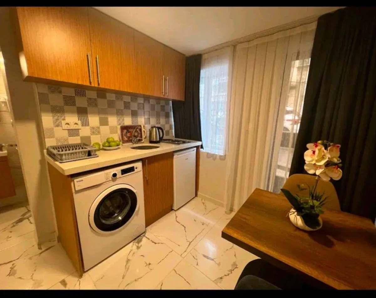 Апартаменты City Center Serenity: Stylish Studios