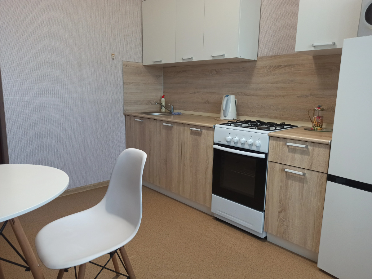 Квартира с видом на пойму реки Царица