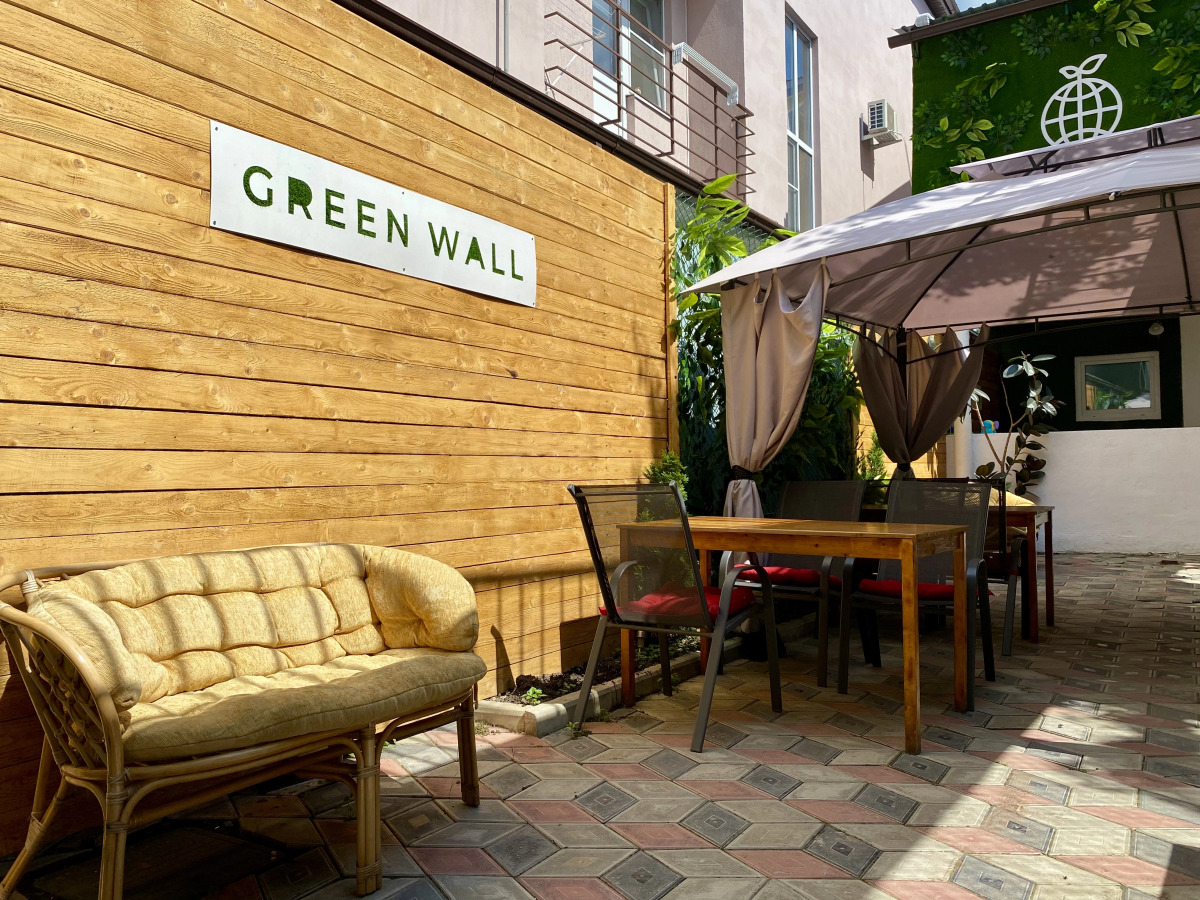 Гостевой дом Green Wall