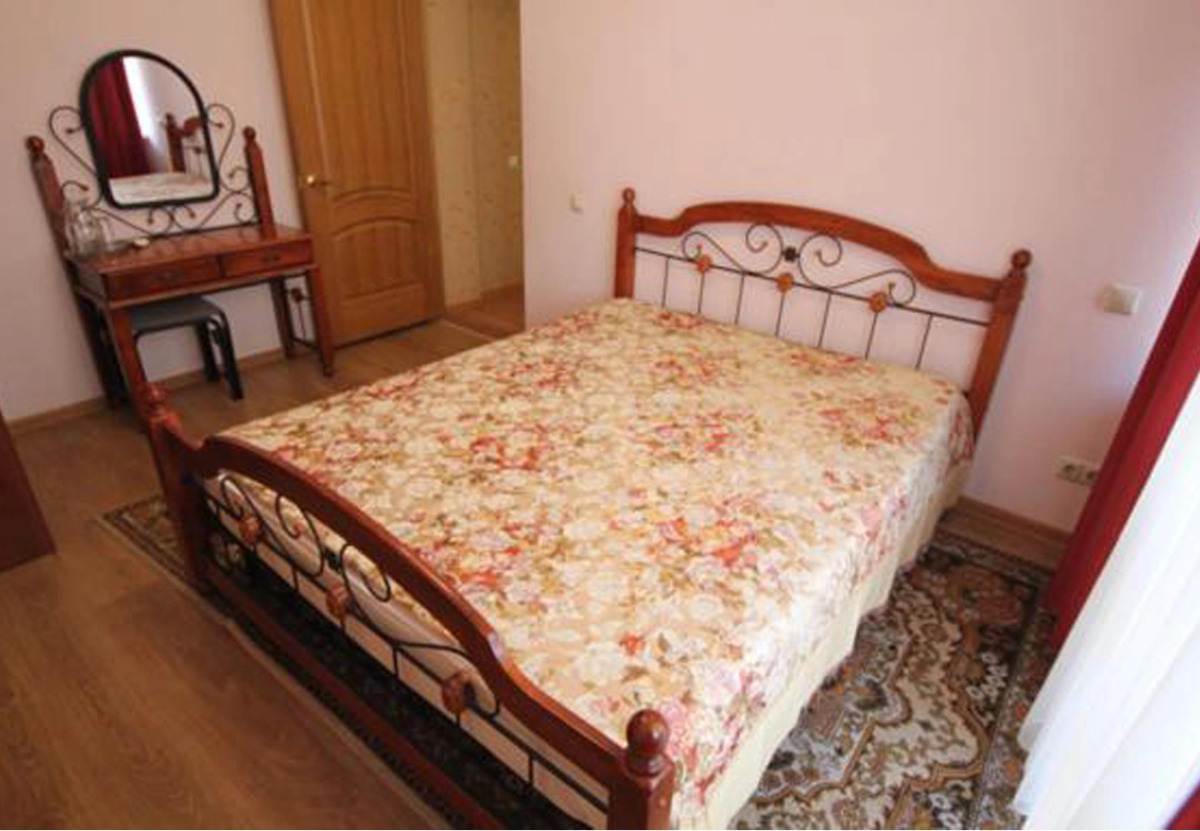 Гостевой Дом Лаура