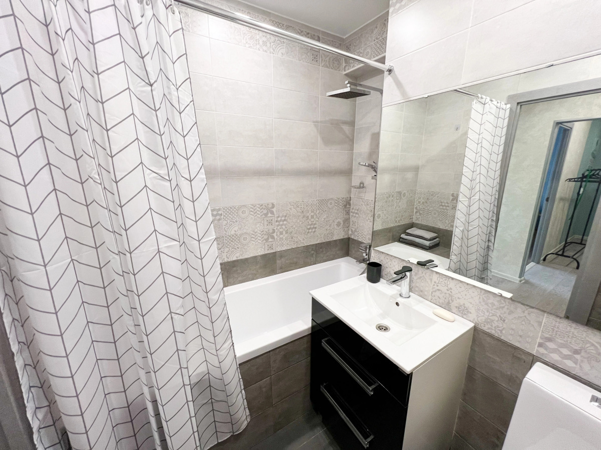 Квартира Недалеко от Жд Вокзала Центра