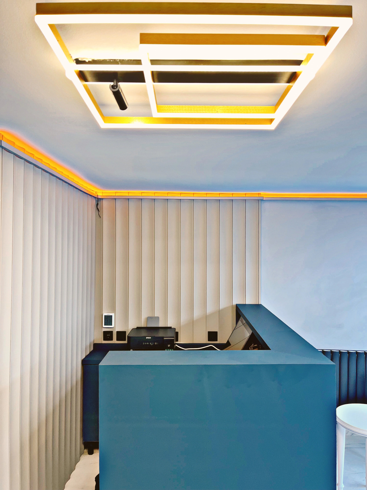 Отель The Saint