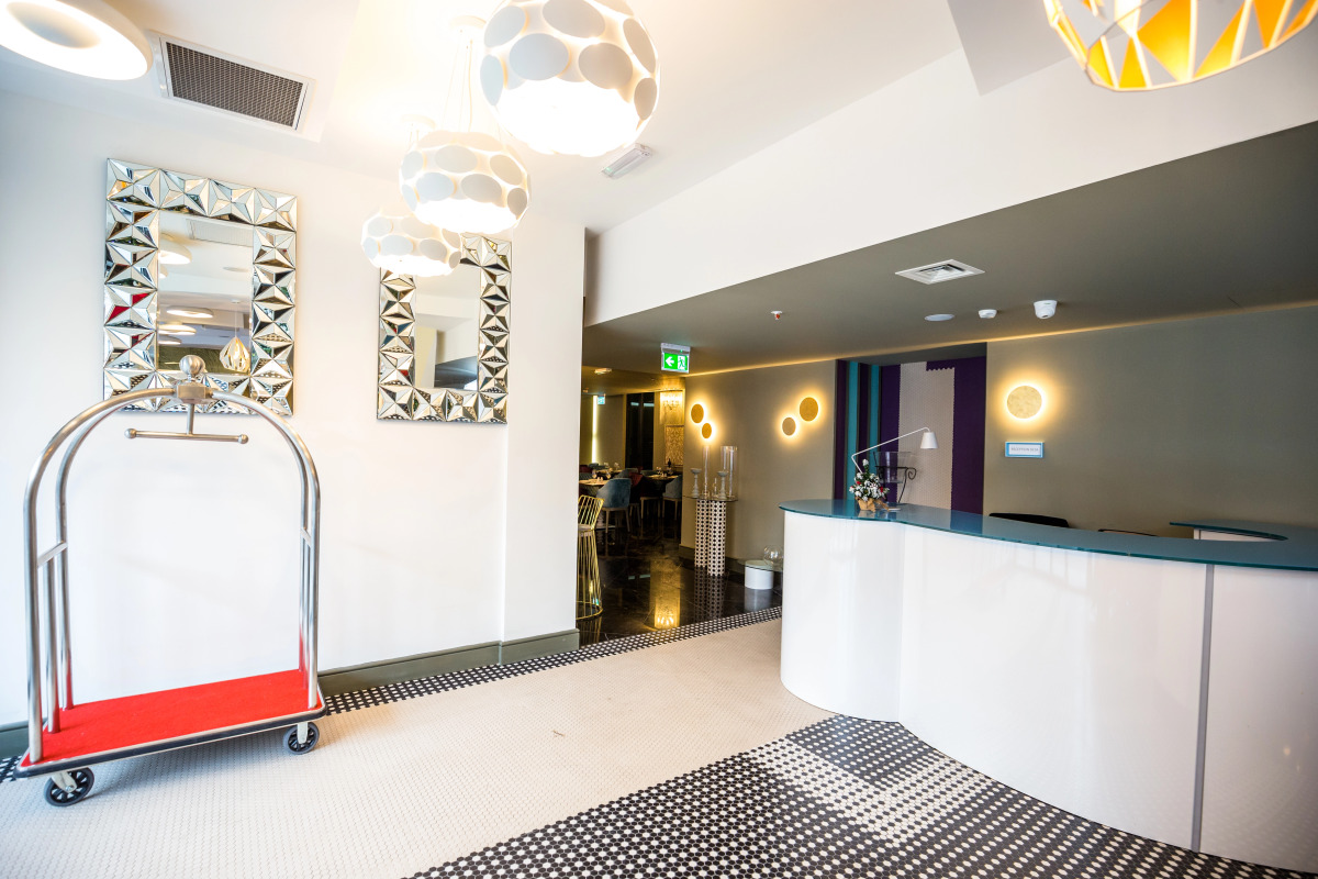 Отель Brosse Garden