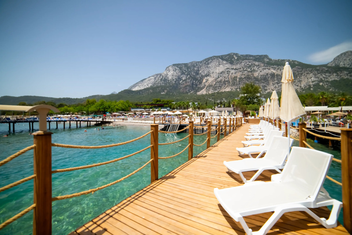 Rose Garden Premium Hotel