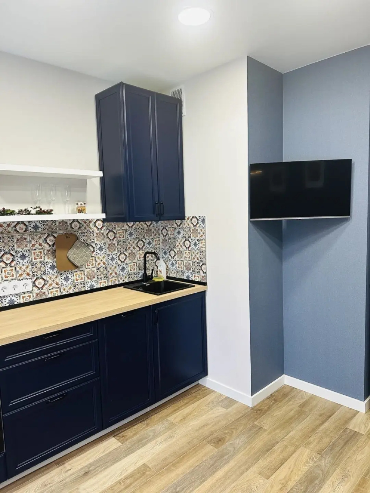 Апартаменты Хохлома Видовые на Ул Тургенева 25/1