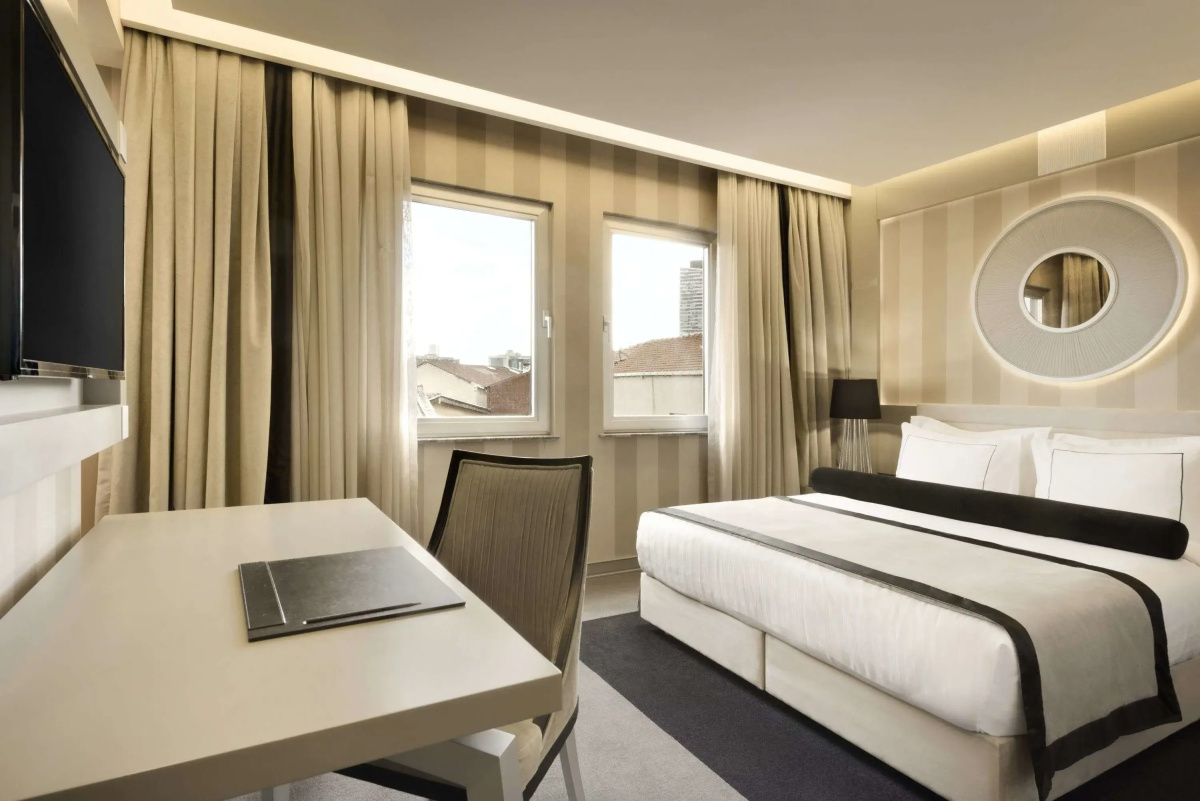Ramada Hotel & Suites by Wyndham Istanbul Sisli