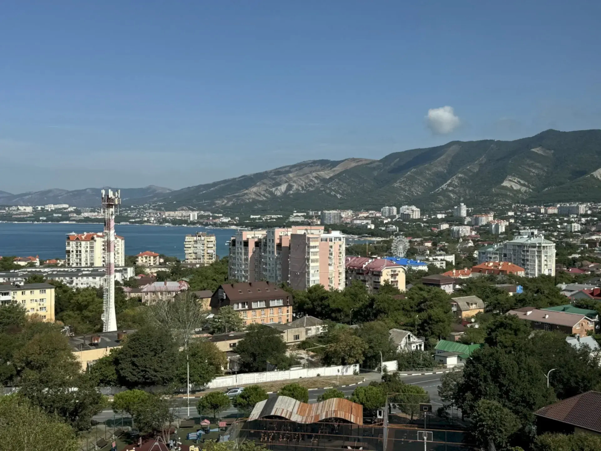 Квартира 478 2-к с видом на море и горы - 15 мин до пляжа
