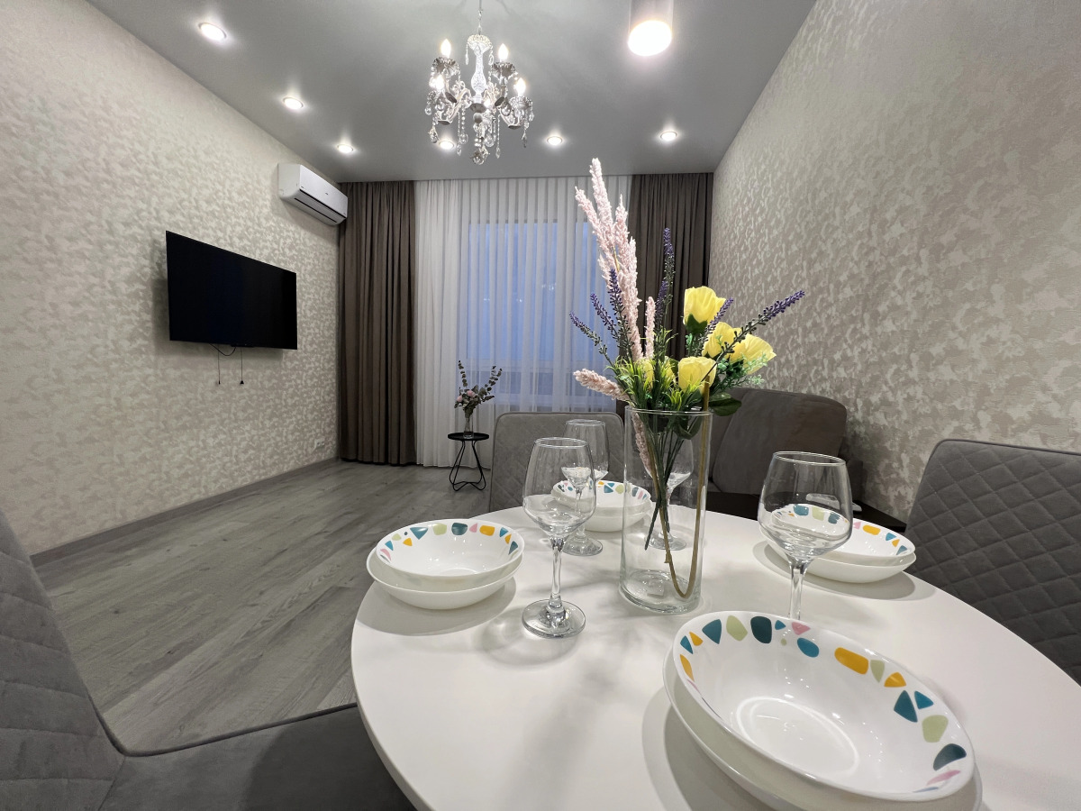 Апартаменты 2-комнатные в Топовой локации