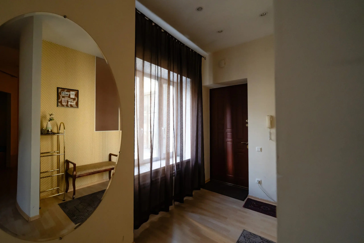 Апартаменты Большая Морская 9