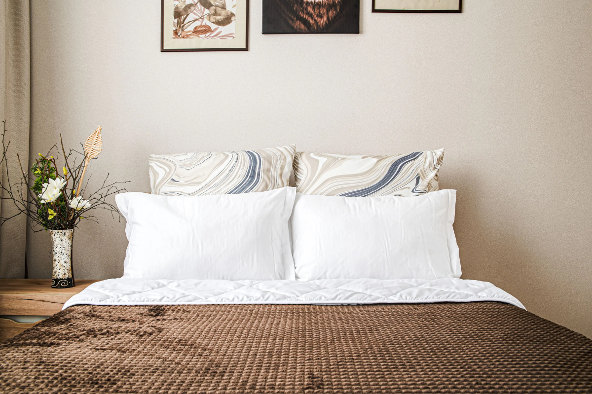 Апартаменты SunSet Чазова 2