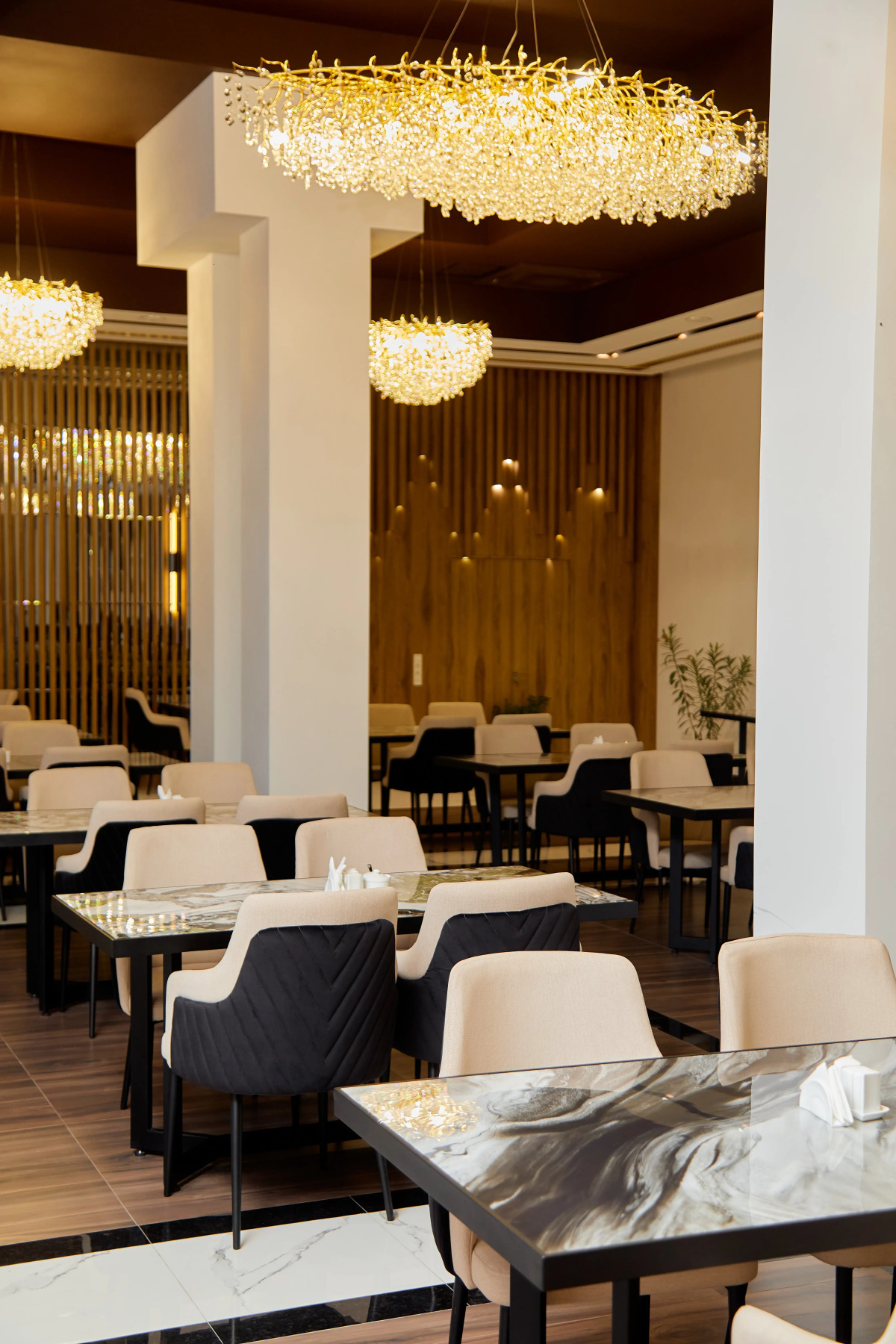 Отель Grand Plaza Samarkad