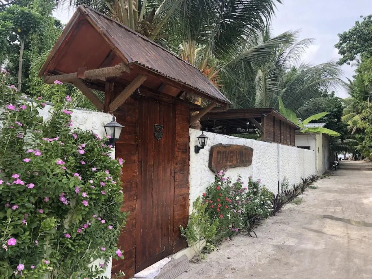 Вилла Dive Villa Thoddoo