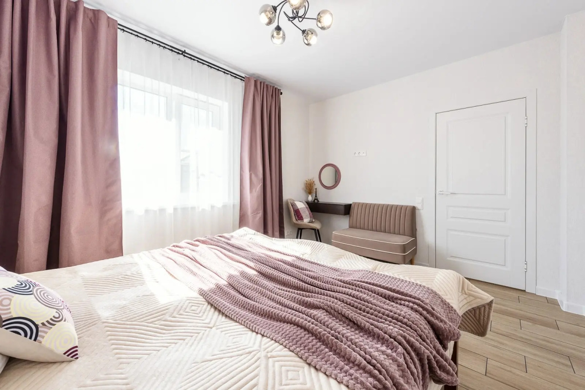 Частный дом  Счастливый