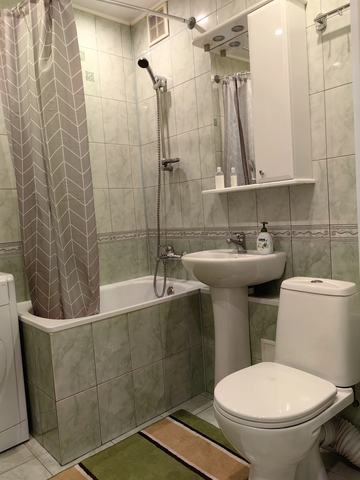 Квартира на Ленинградской 10