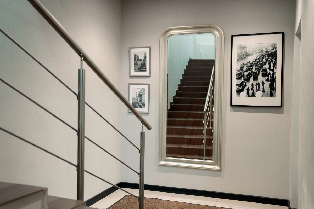 Отель Seven Hills на Брестской