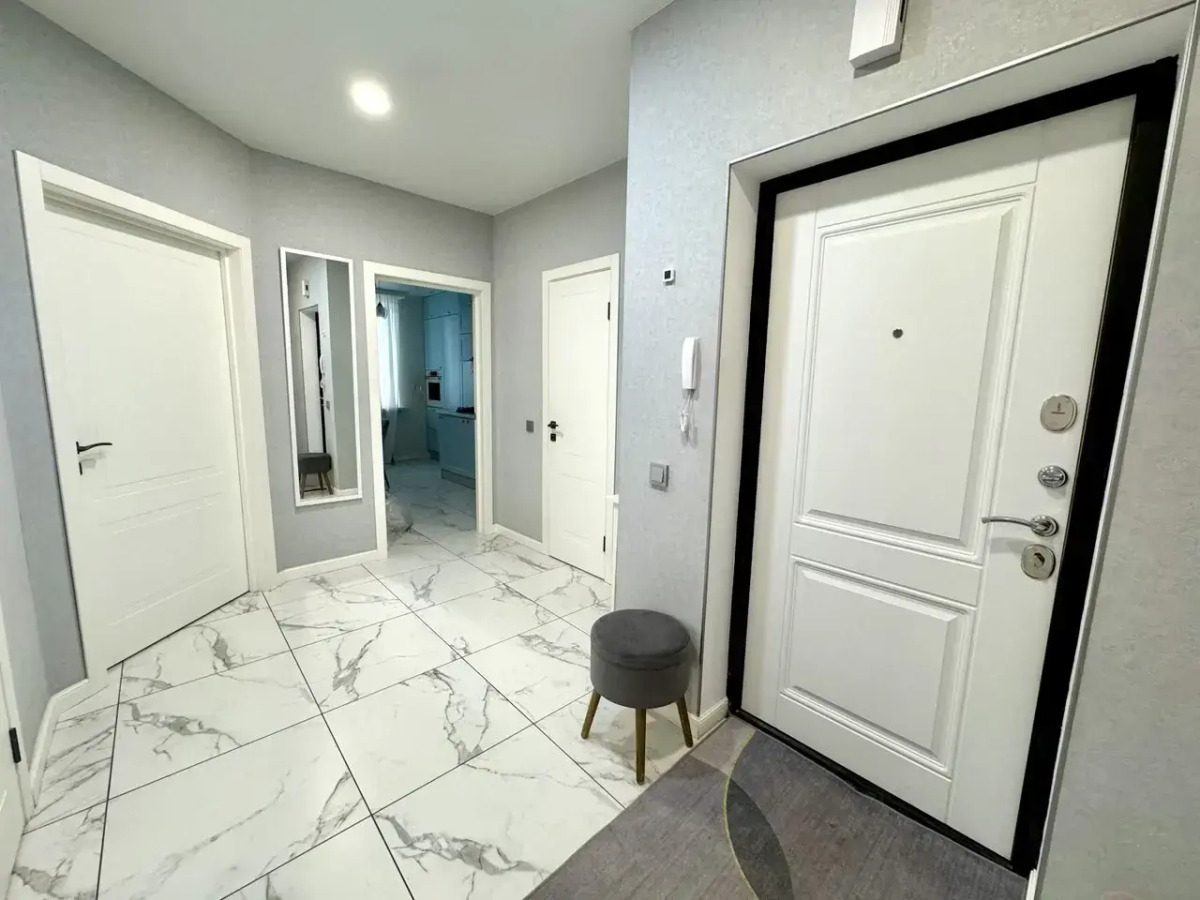 Квартира Букинг39 двухкомнатная с видом на реку