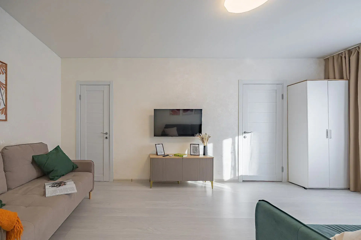 Квартира Светлая на центральной площади до 6 человек