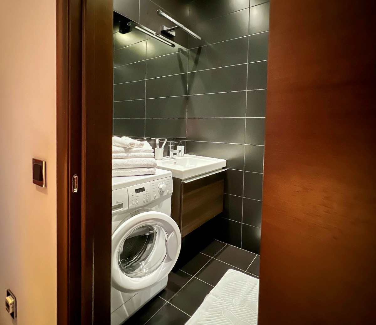 Апартаменты InterLoft 6 Old Town Free Parking Wi-Fi 100/50 Smart TV