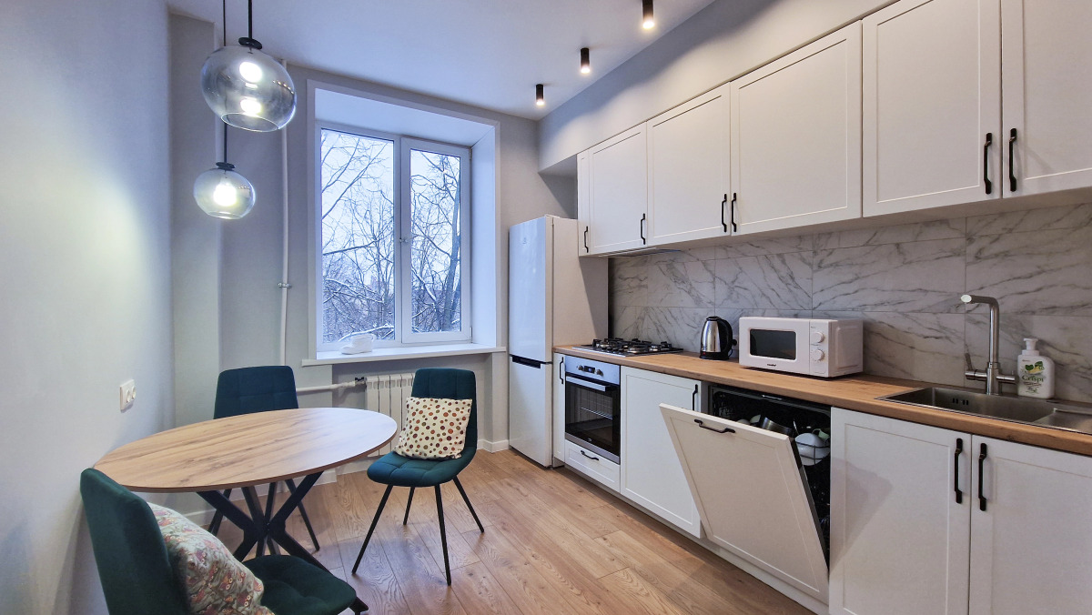 Апартаменты GoldenRing-Apartments, Свободы 52