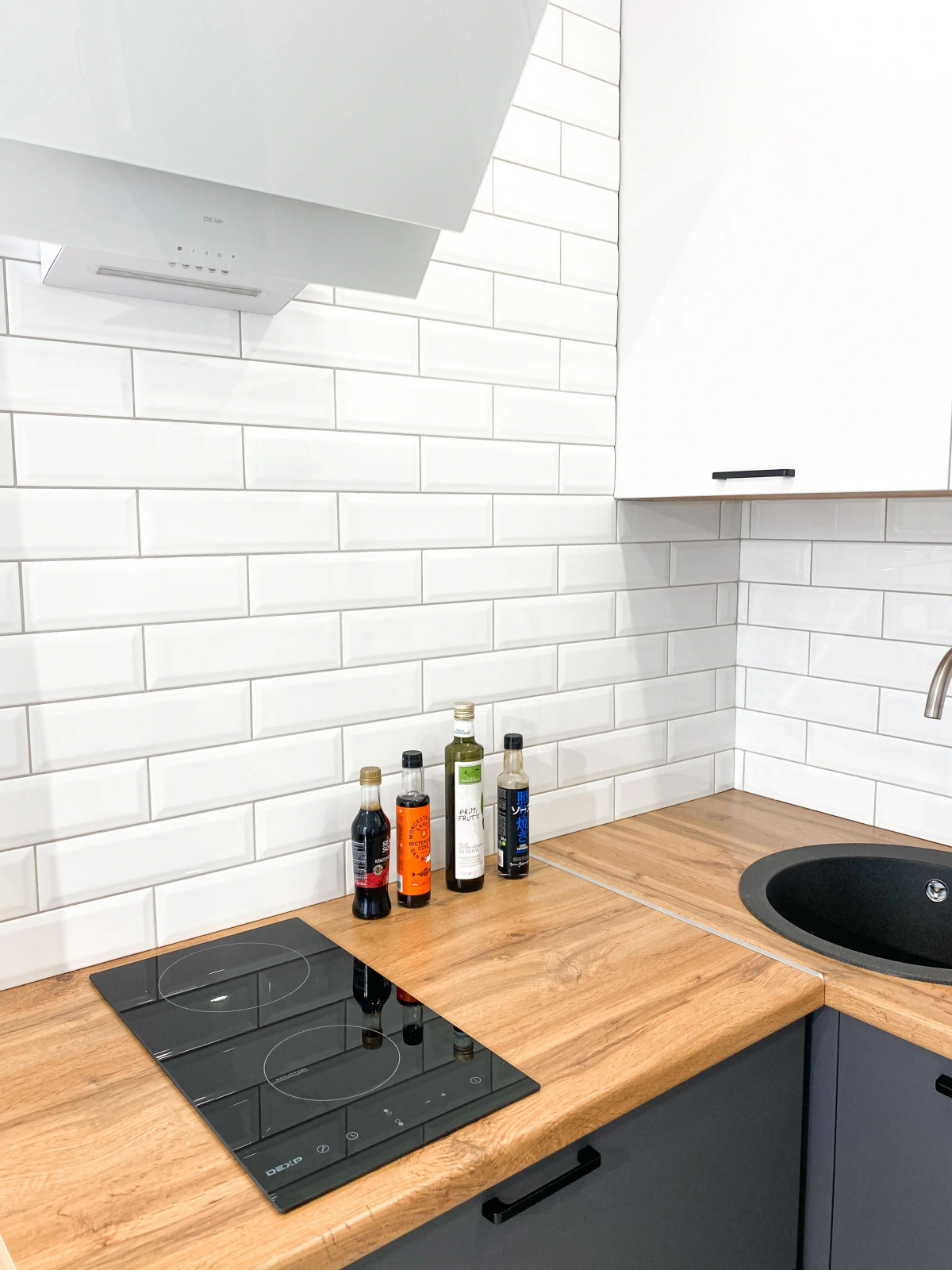 Апартаменты-студия 30 кв.м. с двуспальным диваном и балконом, с 3 по 6 этаж