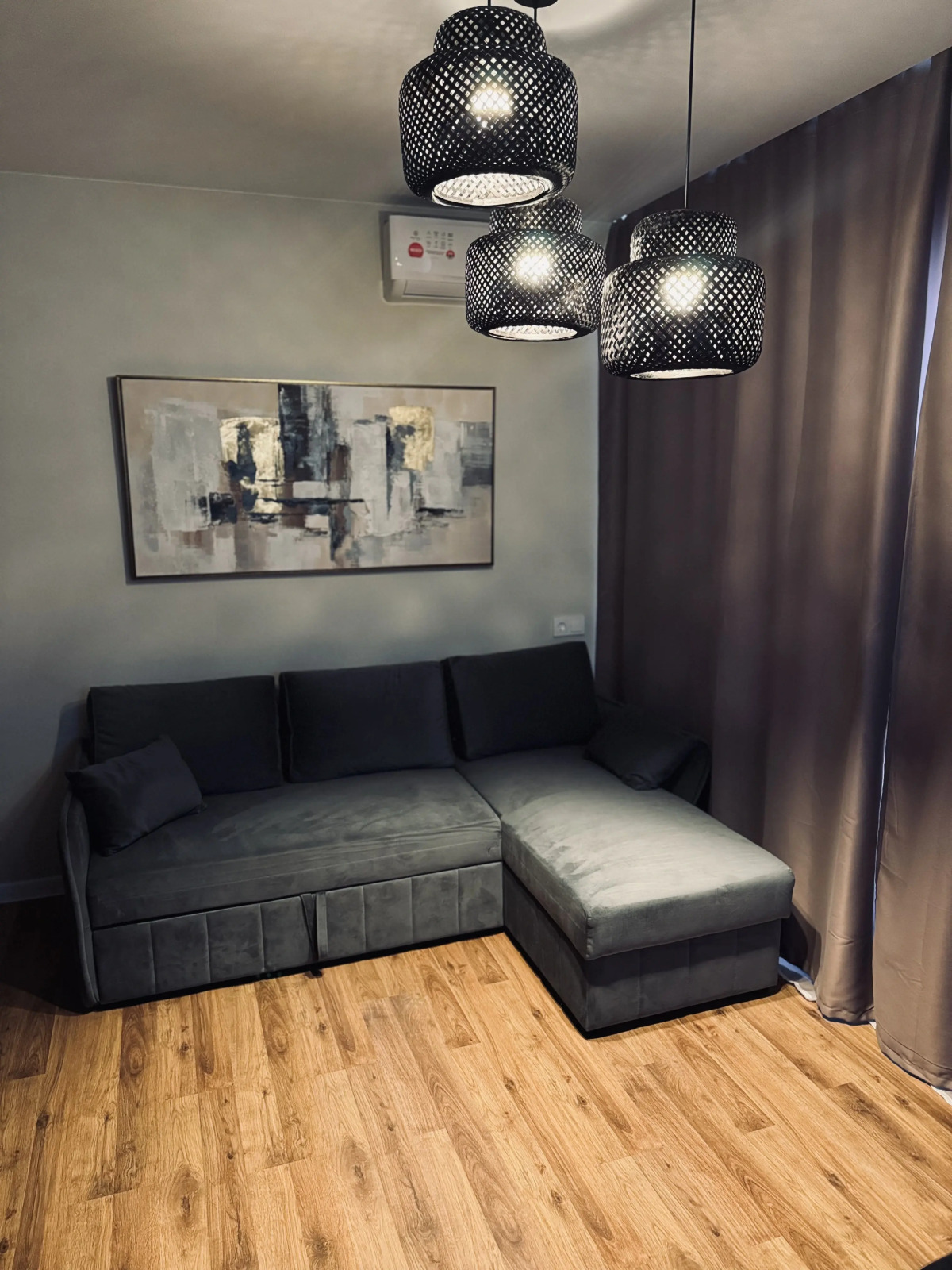 Квартира бульвар Эйнштейна