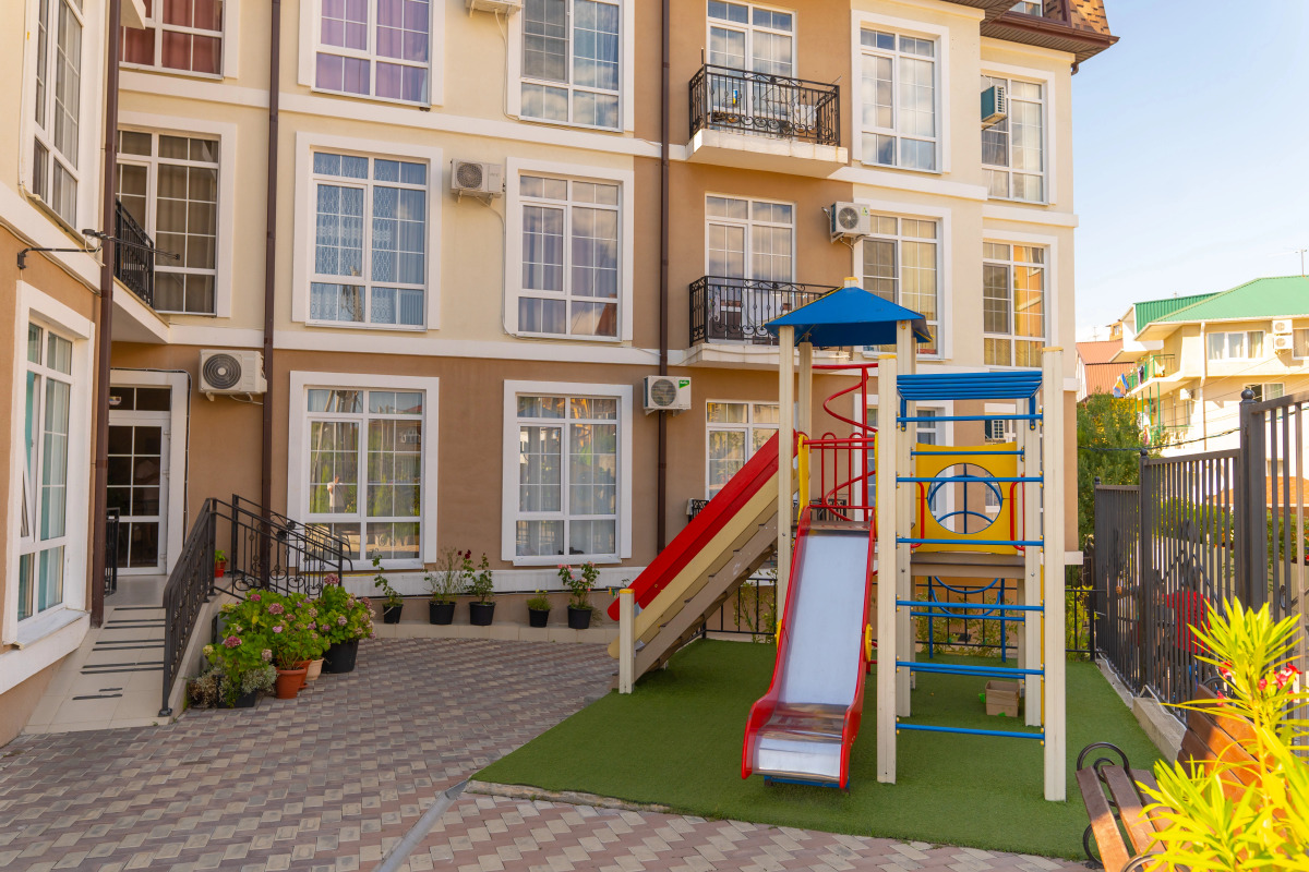 Апартаменты уютные с панорамными окнами от LetoApart