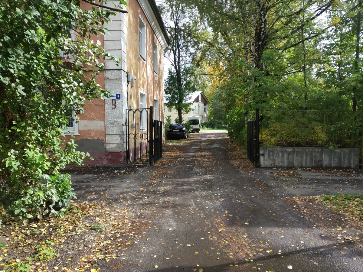 Квартира с парковкой и отдельным входом