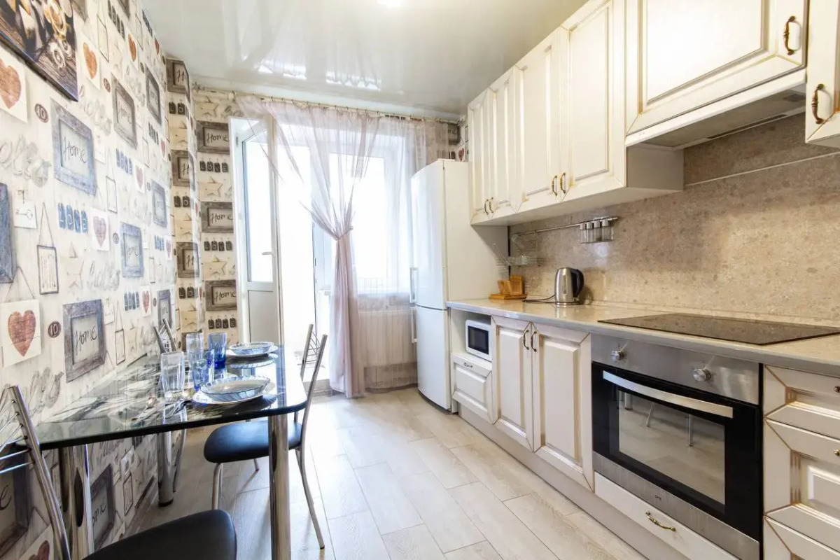 Апартаменты на Аркадия Шипунова 2