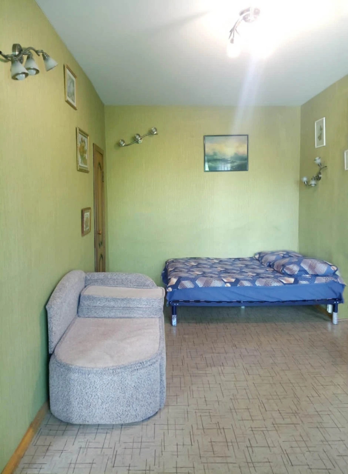 Квартира эконом двухкомнатная рядом с центром, 33 квартиры