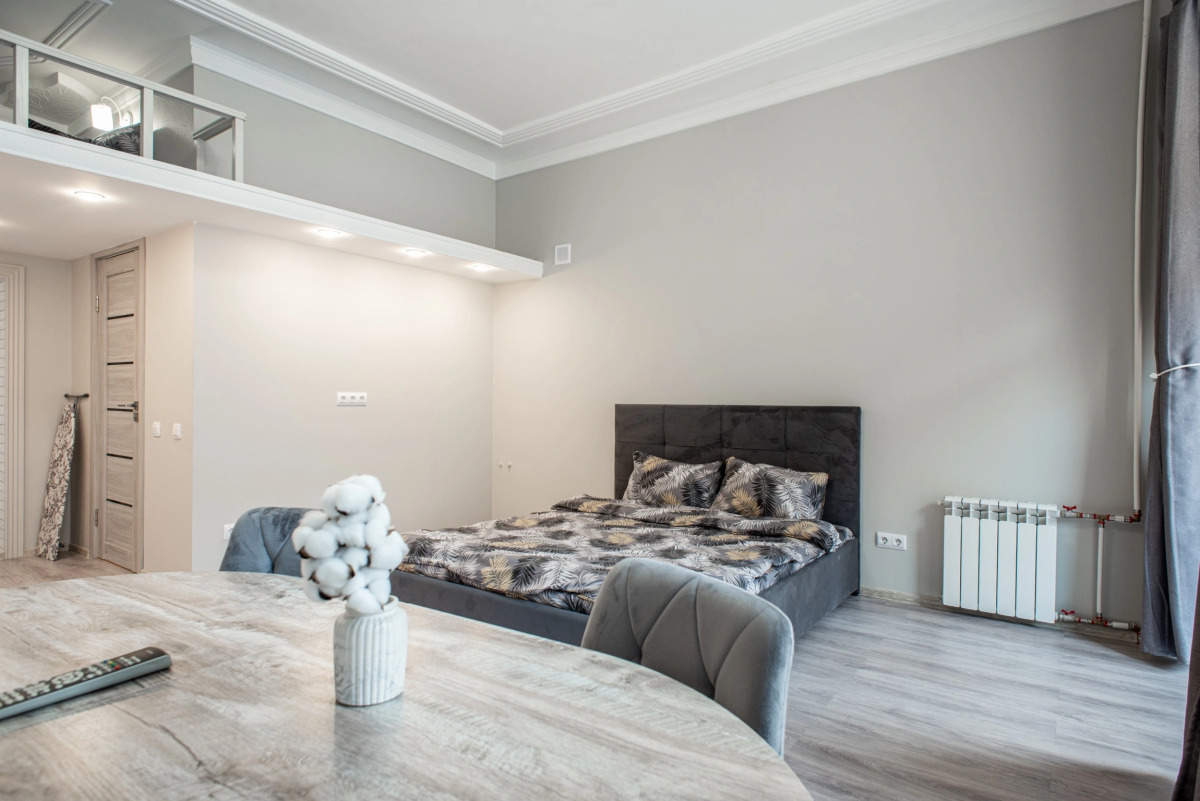 Квартира Стильная Евродвушка с Балконом в Центре Петроградской