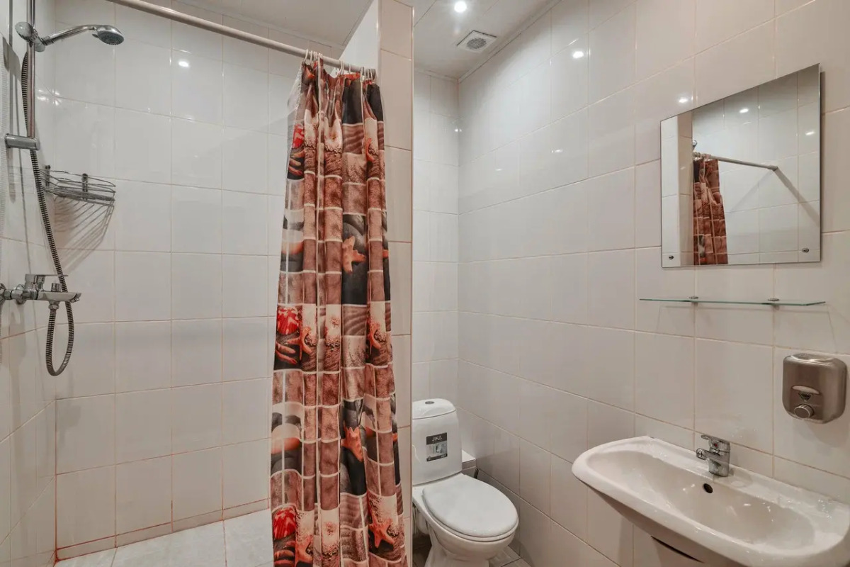 на Ермолаева