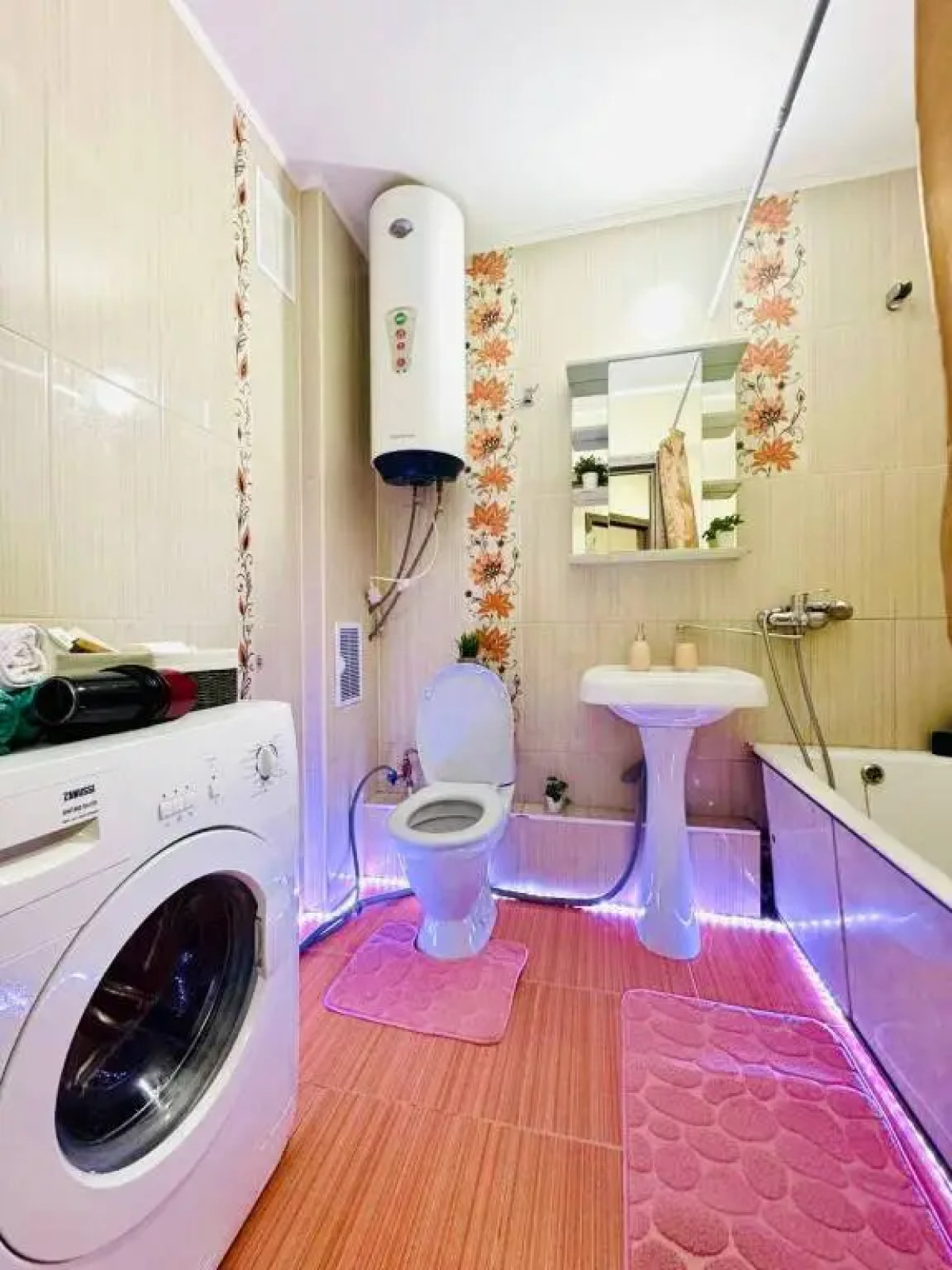 Апартаменты однокомнатные с балконом на Союзной 4