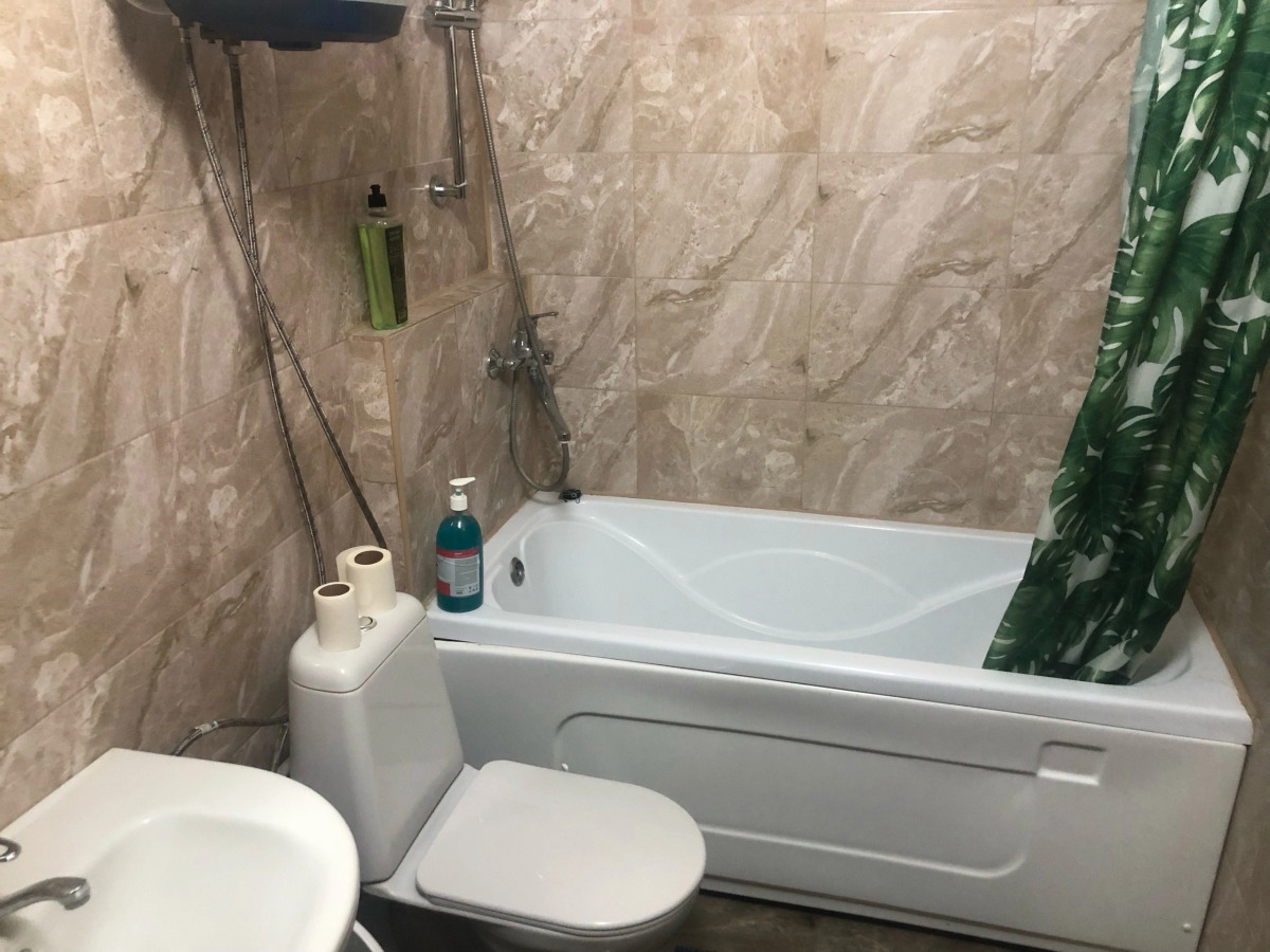 Апартаменты-Квартира  Лоунская