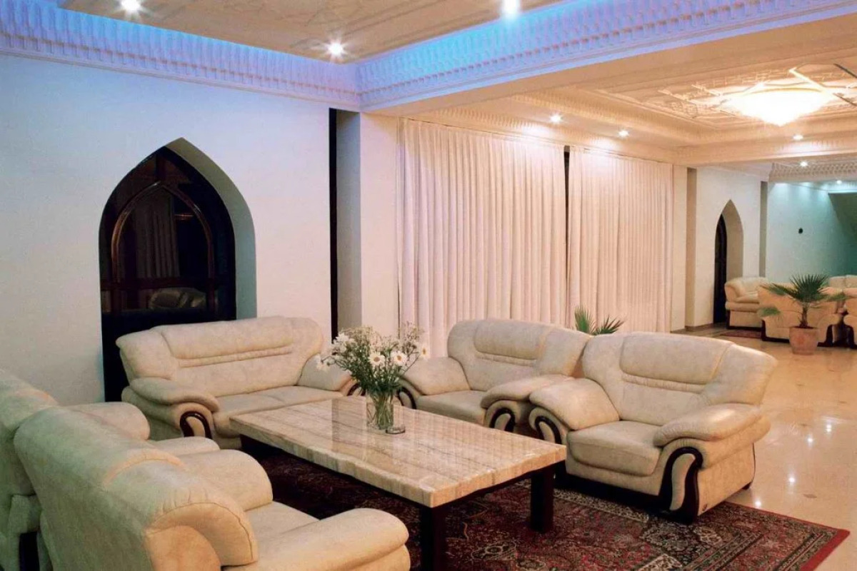 Отель Omar Khayyam