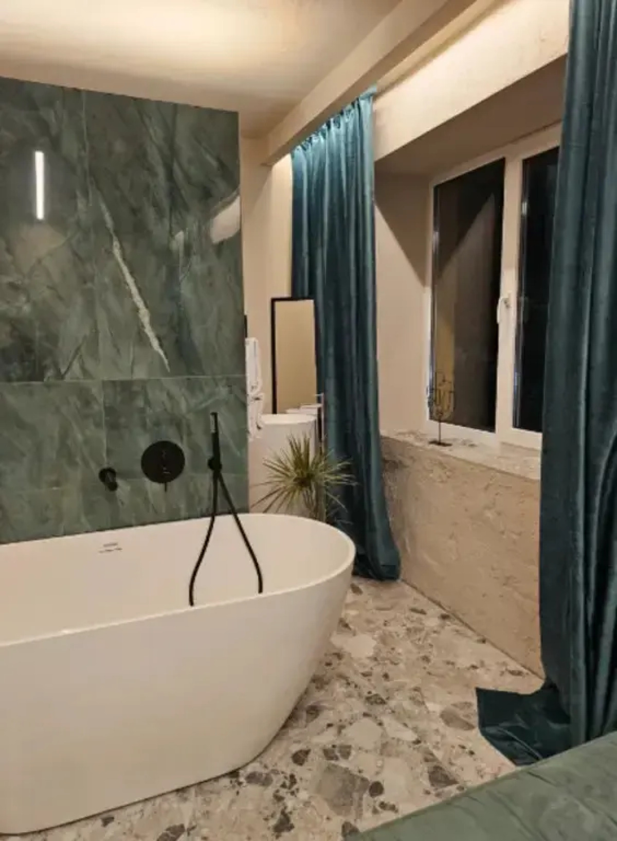 Квартира Двухкомнатная 25 Октября улица 39