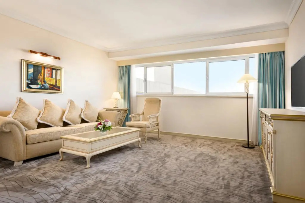 Отель Wyndham Tashkent