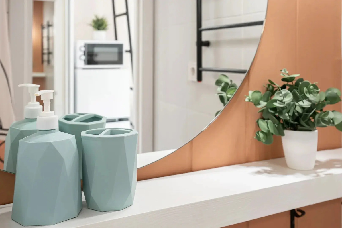 Квартира мини-студия со вторым ярусом у парка с озерами