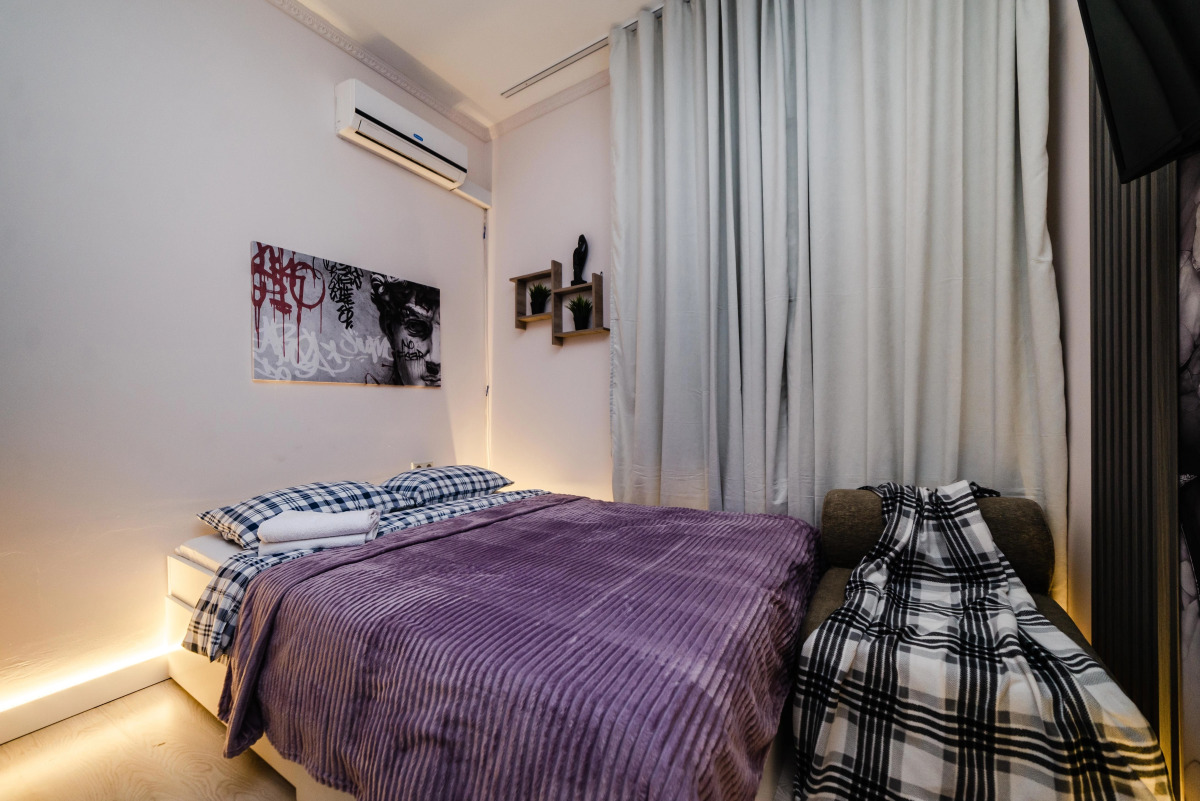 Апартаменты Жуковского 1/2/10 с2 (104)