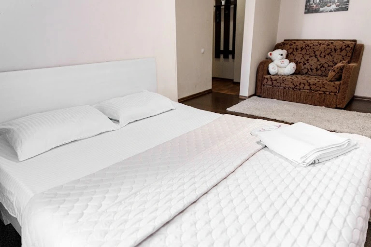 Апартаменты  Дзержинского 13