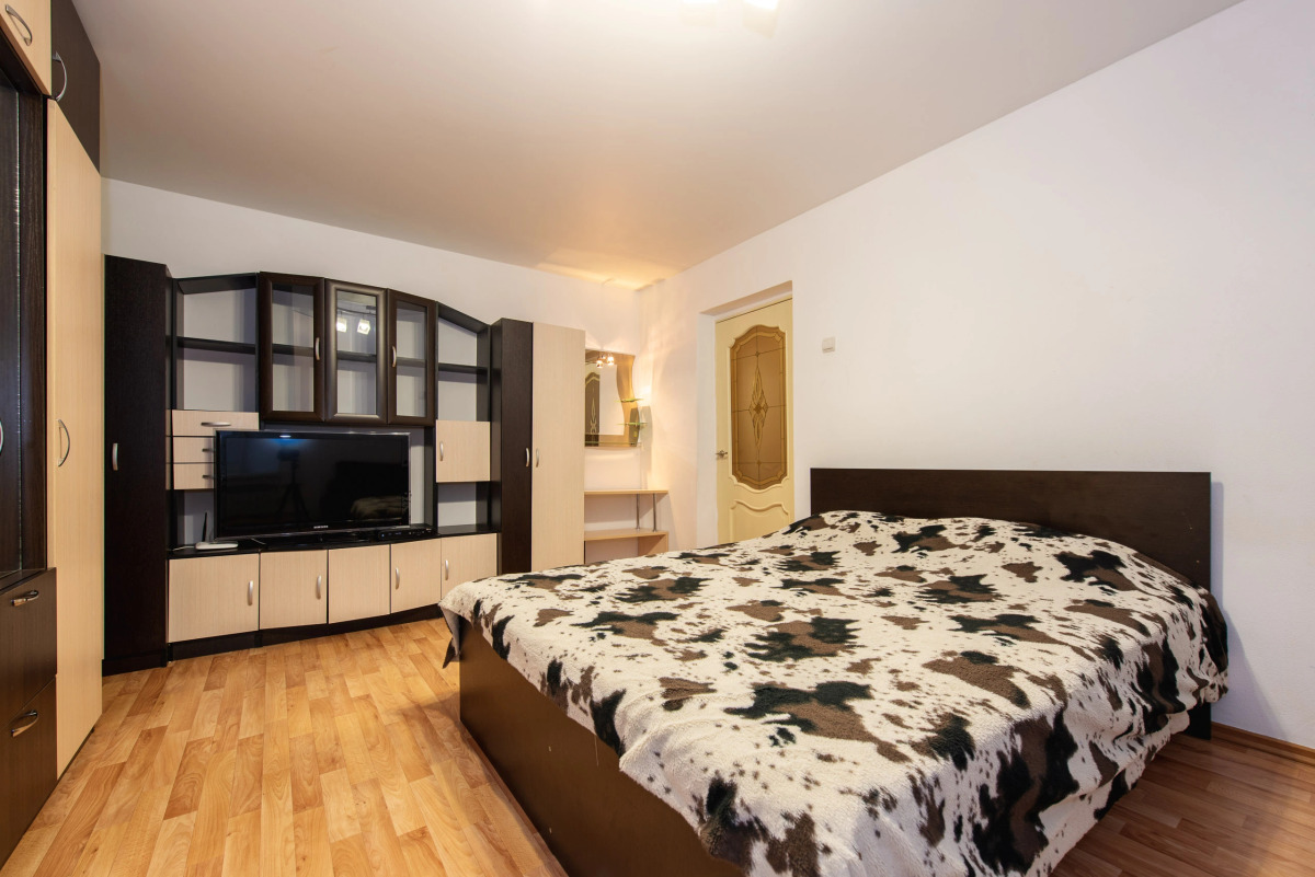 Апартаменты Яр-сутки на Московском 159