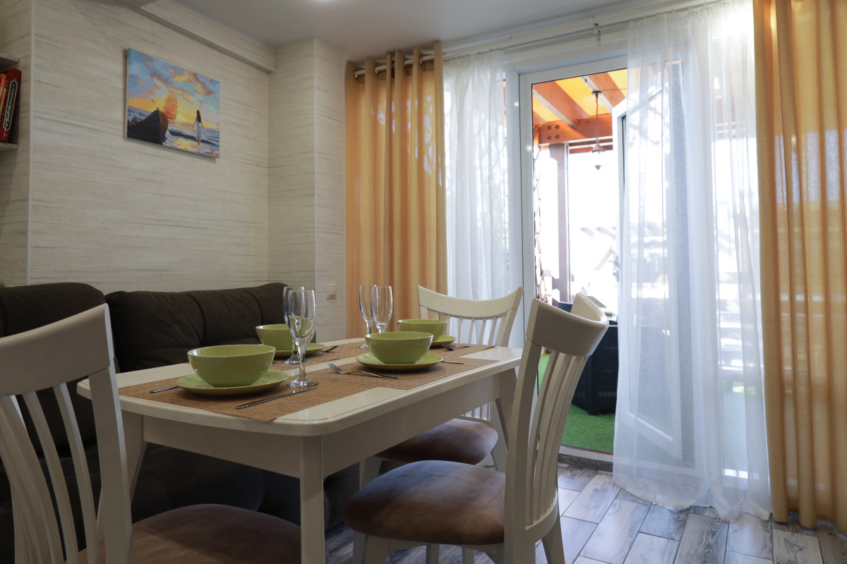 Апартаменты Мандарин парк 7