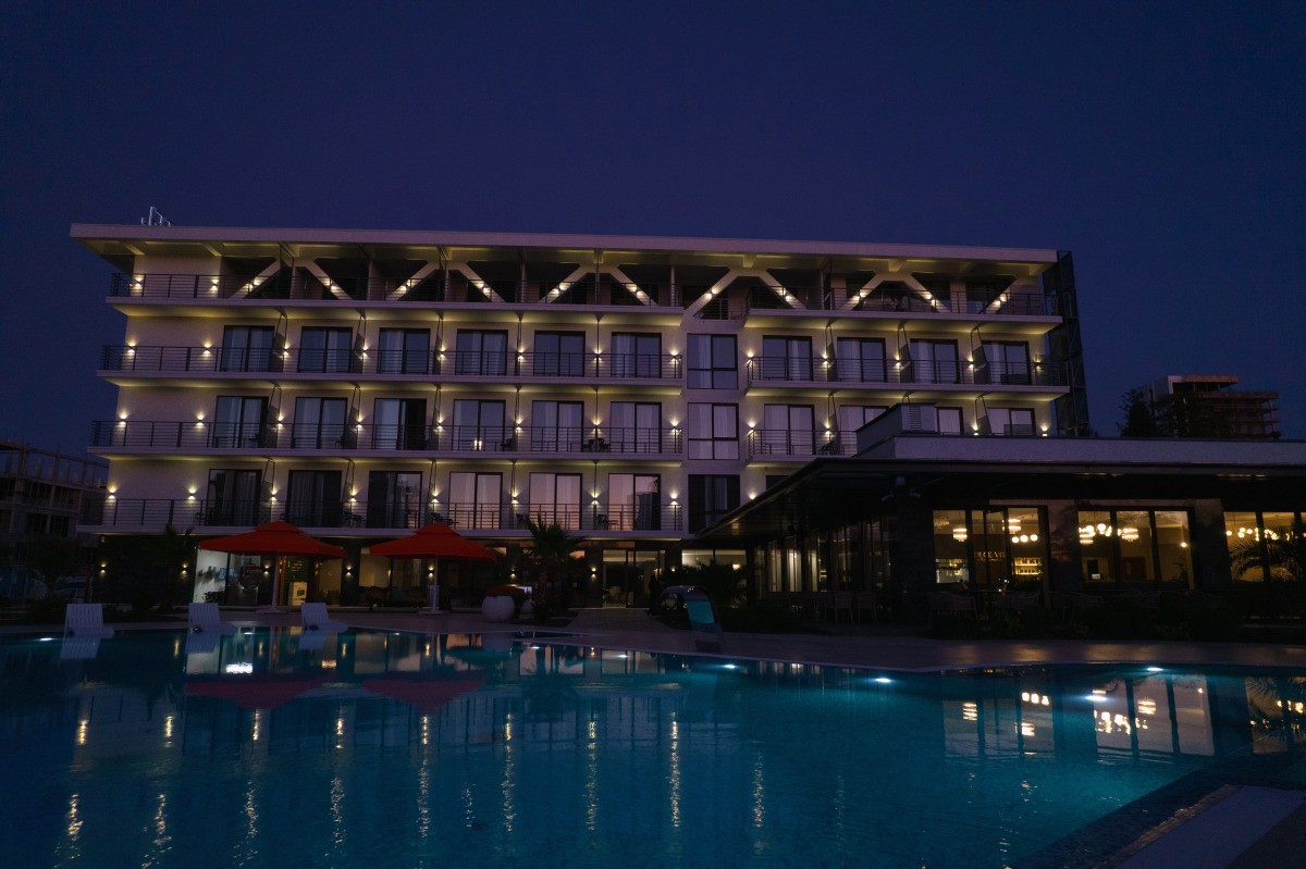 Отель Riviera Hotel