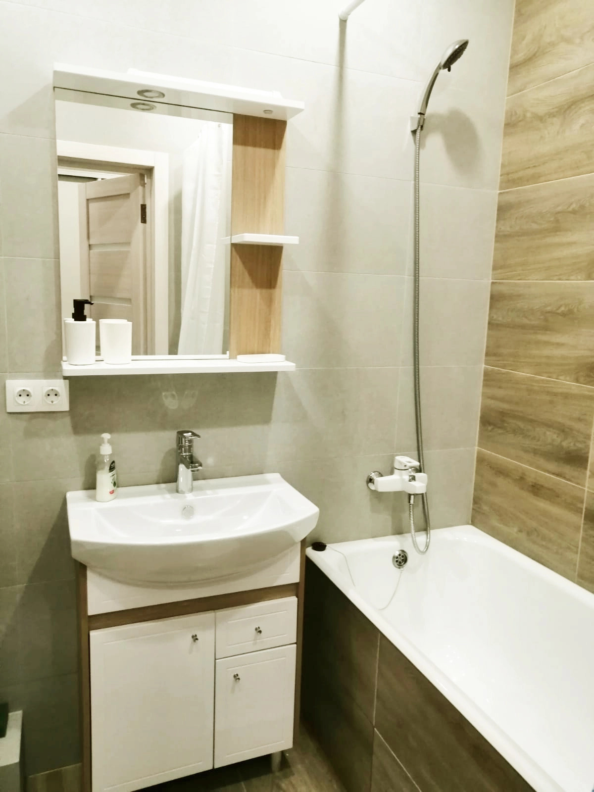 Апартаменты Инские Холмы 715