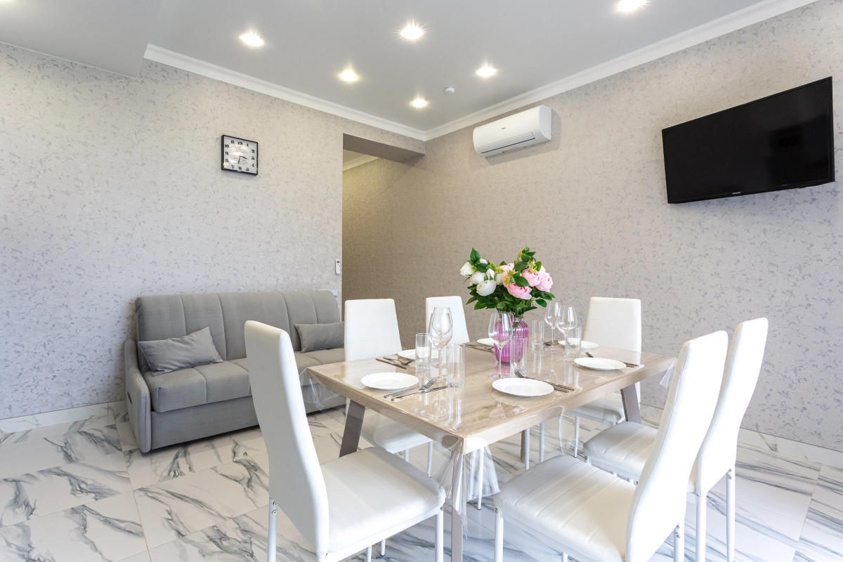 Апартаменты Red Apartments Светлана Парк Ассоль