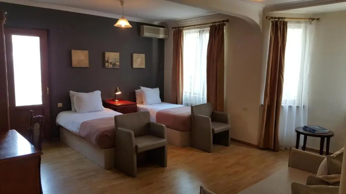 Отель Beaumonde Tbilisi