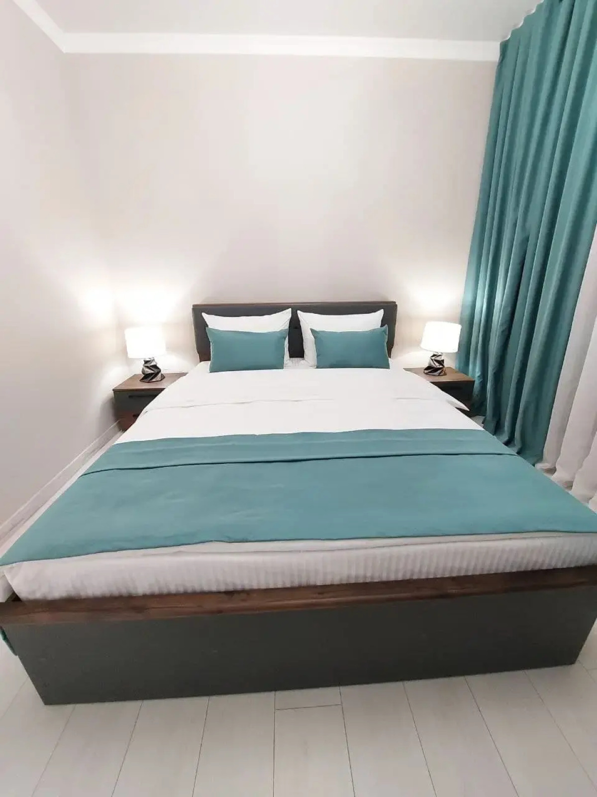 Квартира Flatirini Джикаева 1А