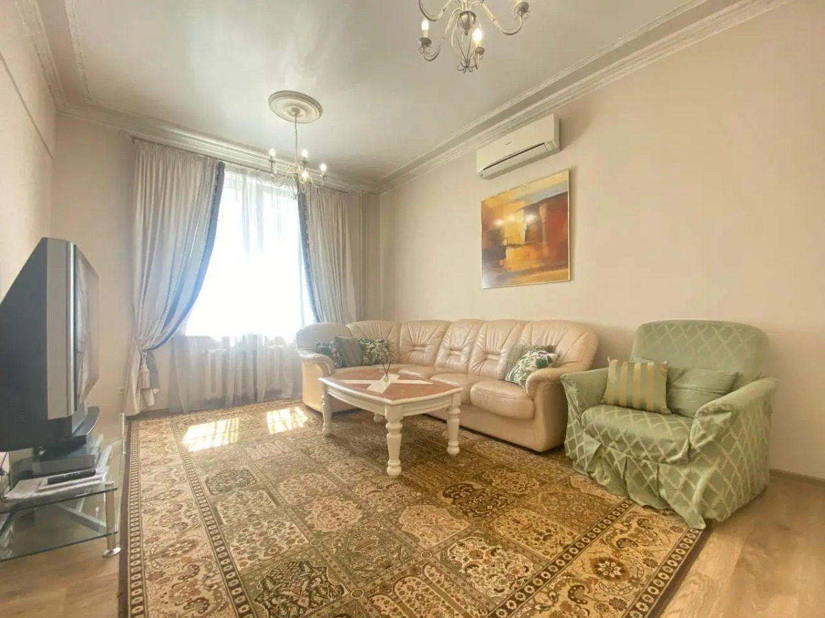 Апартаменты 4-комнатные HomeApart пр-т Независимости, 23