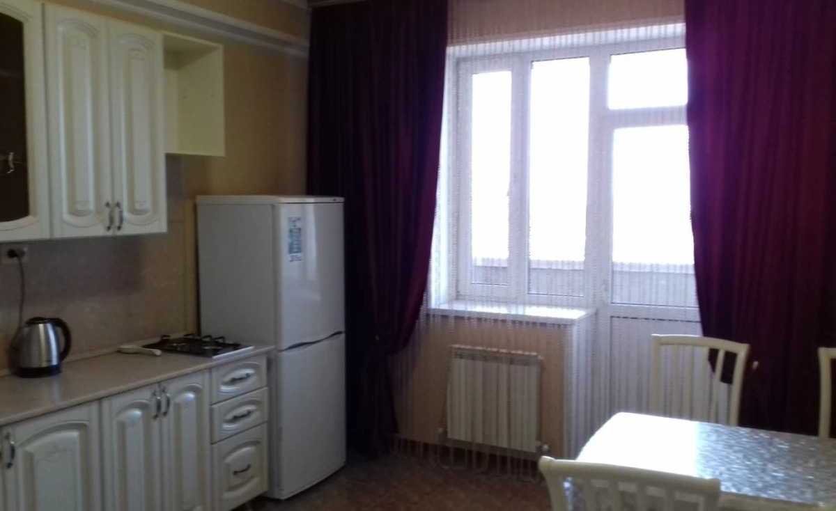 Апартаменты КвартОтель на М.Горького 85Б 15