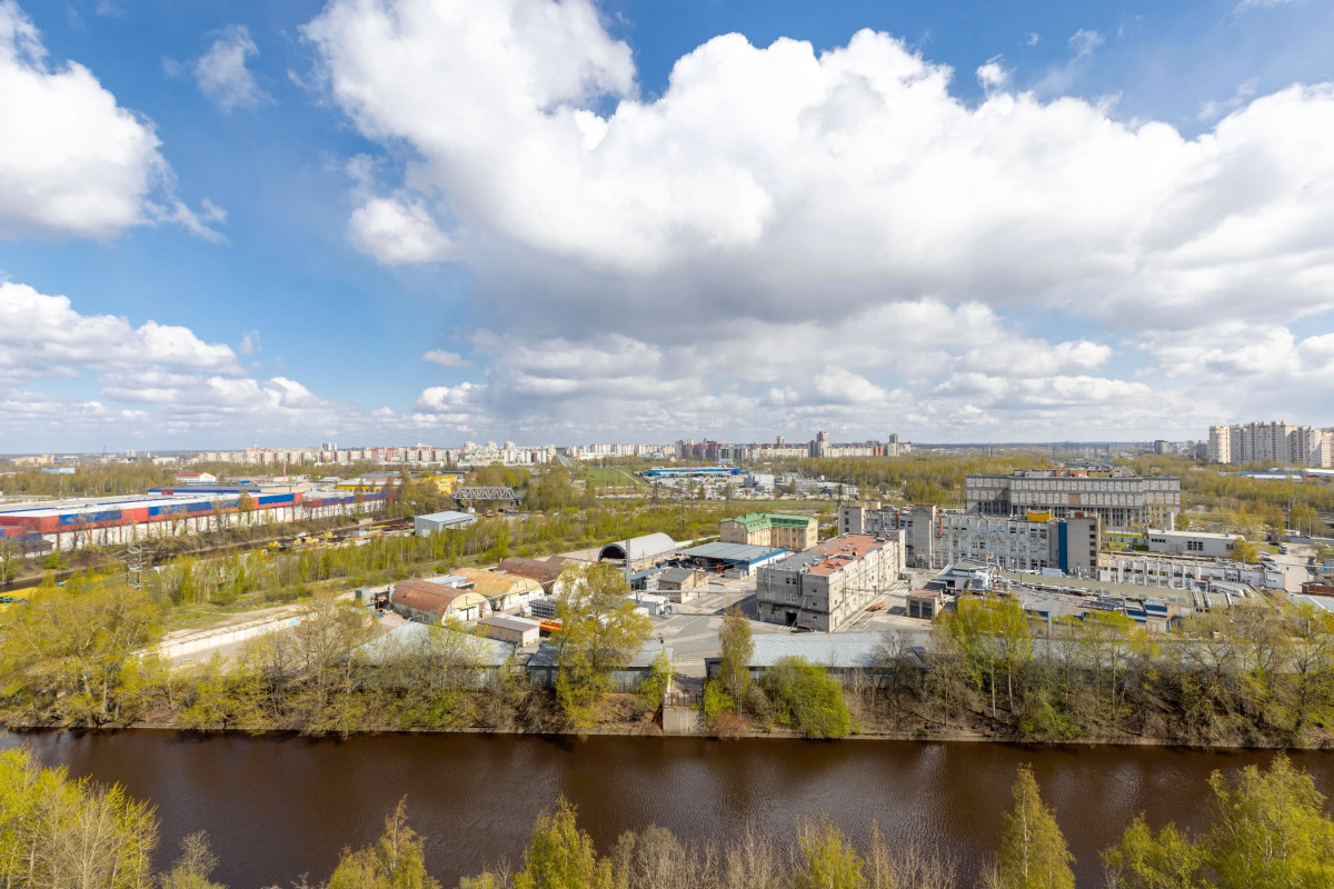 Апартаменты рядом с метро Ладожская