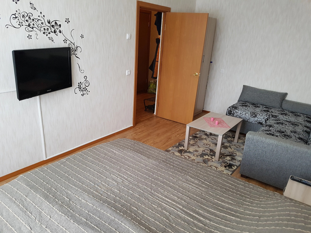 Квартира на Коммунальной 15